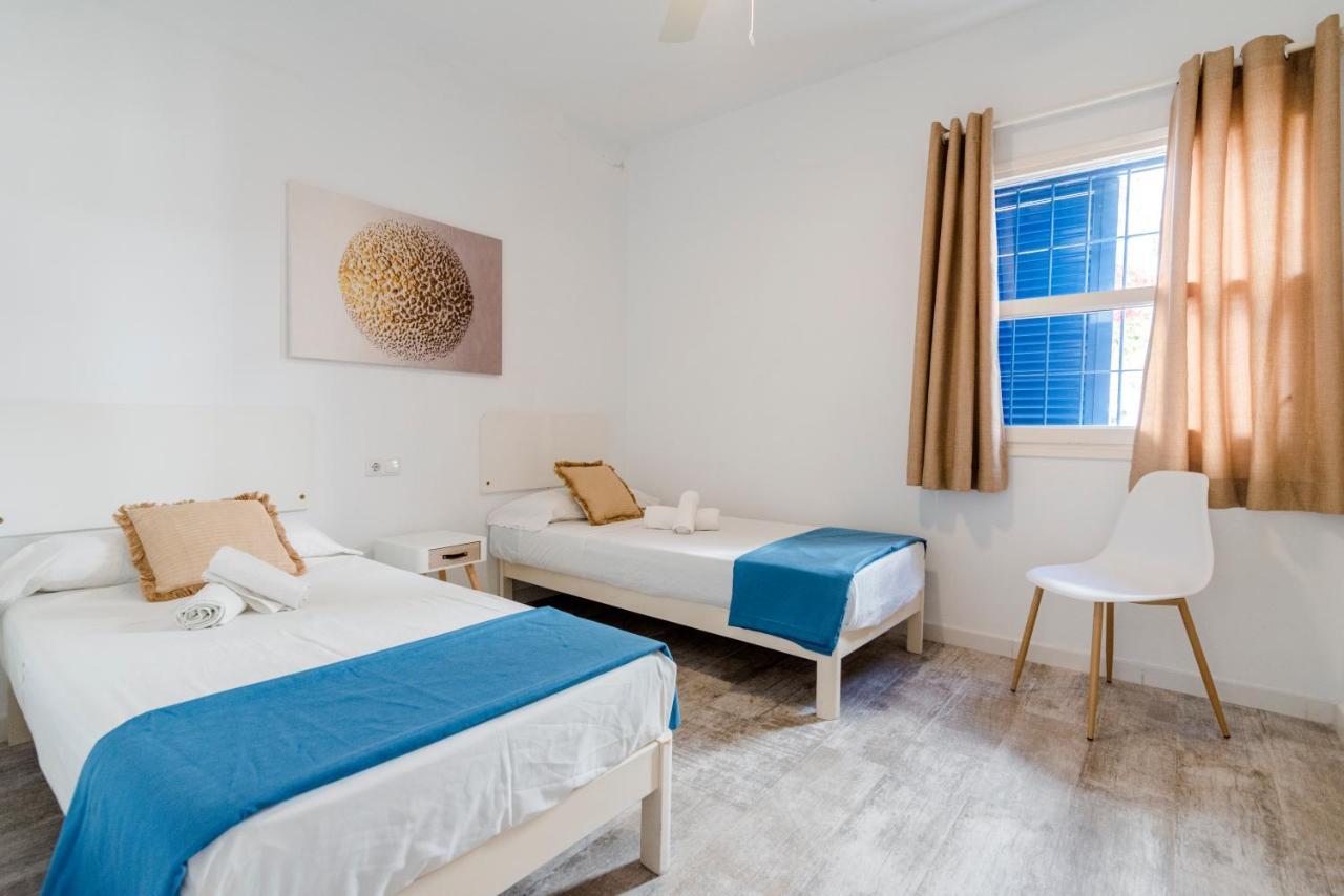 Apartamentos Verdera Es Pujols Exteriör bild